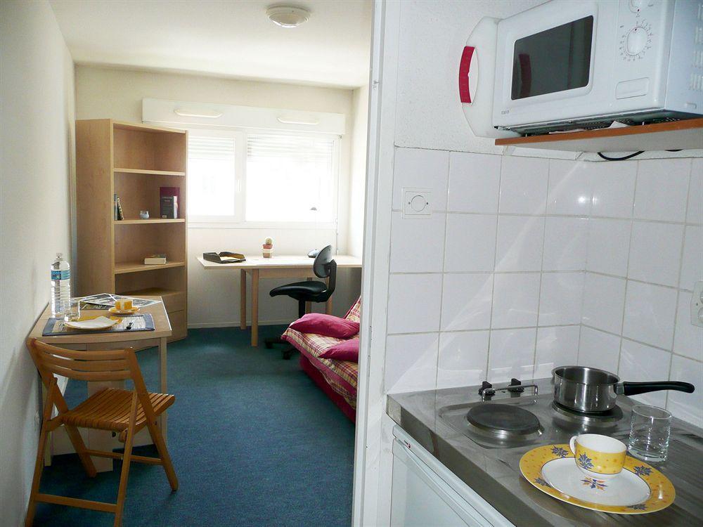Séjours&Affaires Poitiers Lamartine Esterno foto