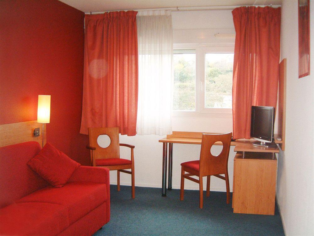 Séjours&Affaires Poitiers Lamartine Esterno foto